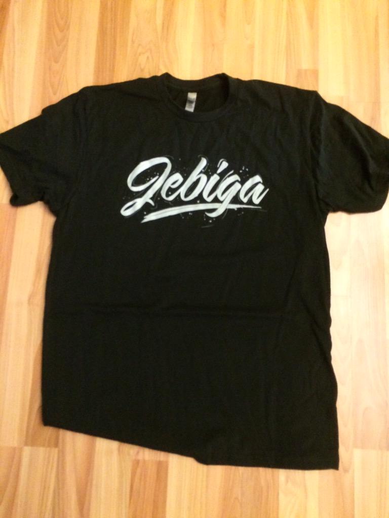 iSerbApparel's tweet photo. 😂😂
Izgledalo kao dobra ideja!
Sutra na pikniku!!!
#iSerbApparel #Srbija #SerbianProblem #Jebiga http://t.co/MUp3YtdbBw