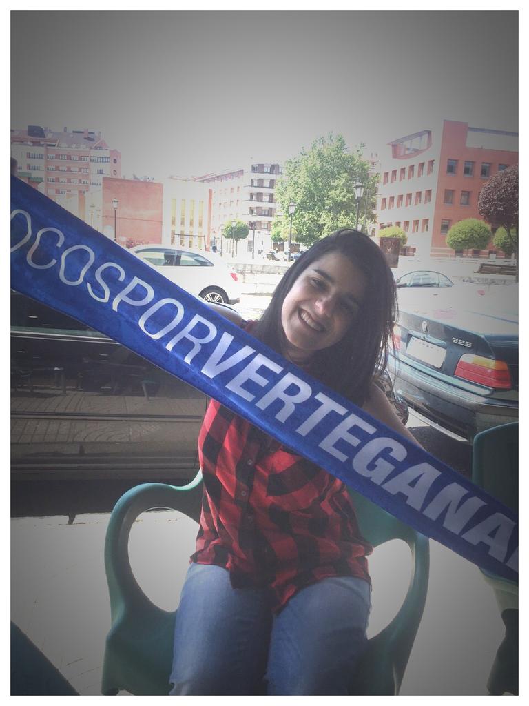 anaiful's tweet photo. vamos Real Oviedo #locosporverteascender #locosporverteganar http://t.co/OSc0ipu2cT