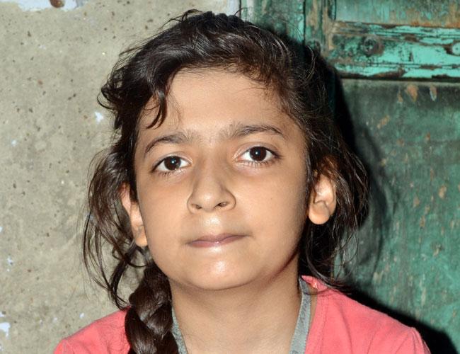 IndiaToday's tweet photo. Modi helps repair Agra girl's valve, Muslims undergo change of heart
http://t.co/pWDinReiRw http://t.co/vtwQX9LAHE