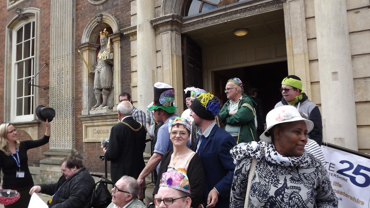 HeadwayWorcs's tweet photo. More lovely photos of our #hats4headway day at the #Guildhall http://t.co/3nVwy57zdo