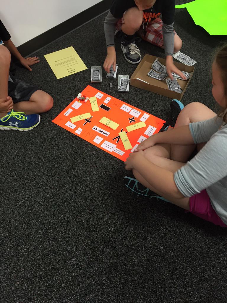 Maddie Ziegler tweet media