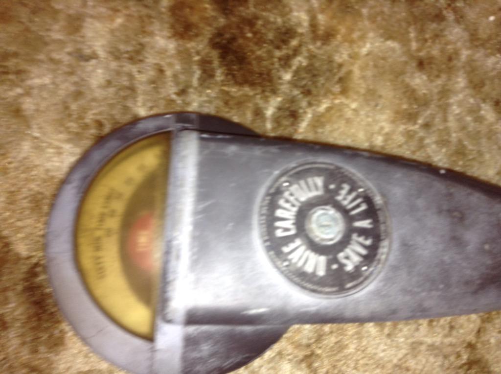NolanThoms's tweet photo. I found this parking meter in my basement http://t.co/WqlqxKEwTG