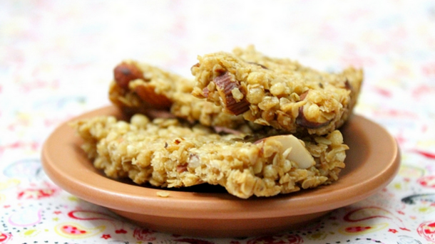 HCBakery's tweet image. #GoodNews because we make great #bars! @DunkinDonuts @Peets_Tweets @DunkinDonuts @JambaJuice ow.ly/Nfps5