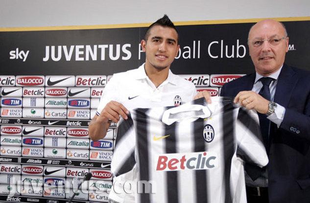 Happy 28th Birthday...Juventus\ \"Warrior\" Arturo Vidal. Signed for £11 Million from Bayer Leverkusen in 2011. 