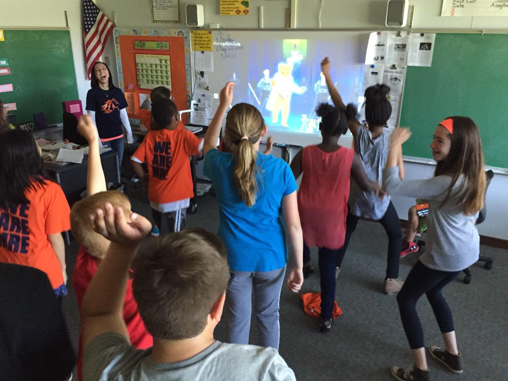 BrettRWoodcock's tweet photo. Mustang Madness! #collaborationMRE http://t.co/n3m35eD9Jh