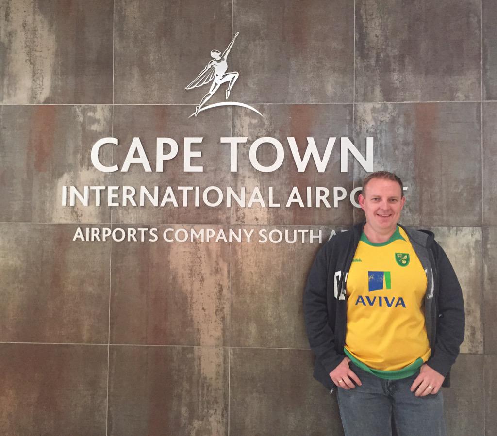 CapeCanary's tweet photo. I'm on my way 6,000 miles to go; my first step. #OurFinalStep @edpsport @iwanwroberts @hucks6dh6 @theboysinyellow http://t.co/vKv0NsfM9V