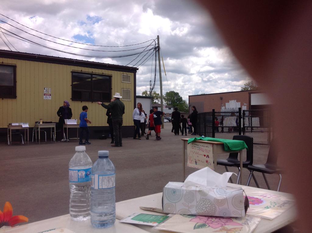 KirkbyClass's tweet image. #kirkbykids #alwaysbeelearning #beefair @TOBeeRescue