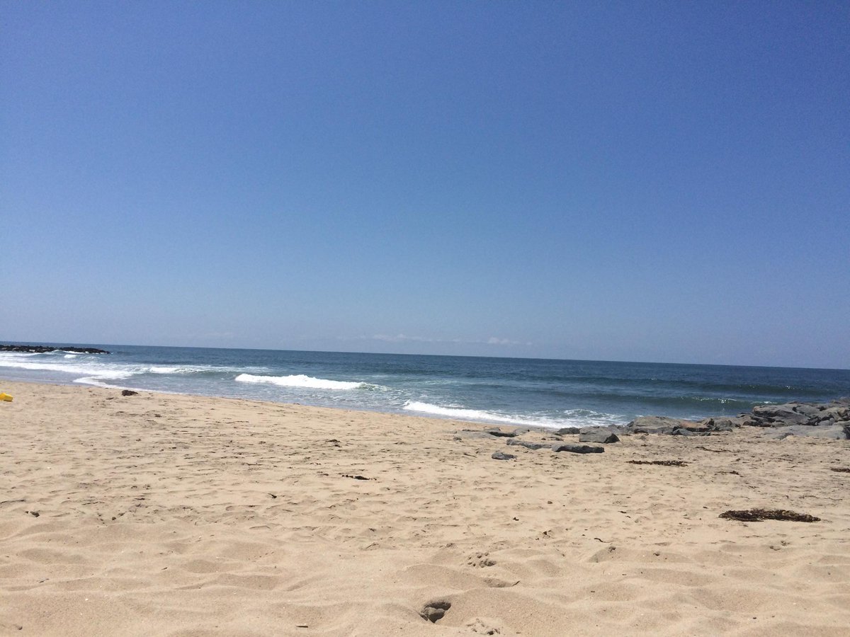 LynsScar's tweet photo. Traded one beach for another. #Newportbeach #loveithere http://t.co/bSHCvBjMfc