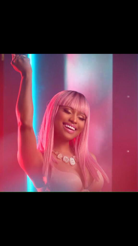 onika_fan_'s tweet photo. #perection too much excitement β¨β¨ http://t.co/x5Q0I8u6v4