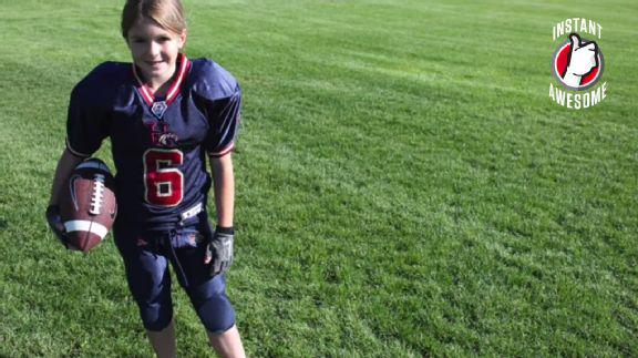 espnW's tweet photo. 6th-grade football phenom @Sam_Gordon6 is founding member in 1st girls tackle football league.http://t.co/PoNwxsfSqY http://t.co/3R8I4Jm7sw