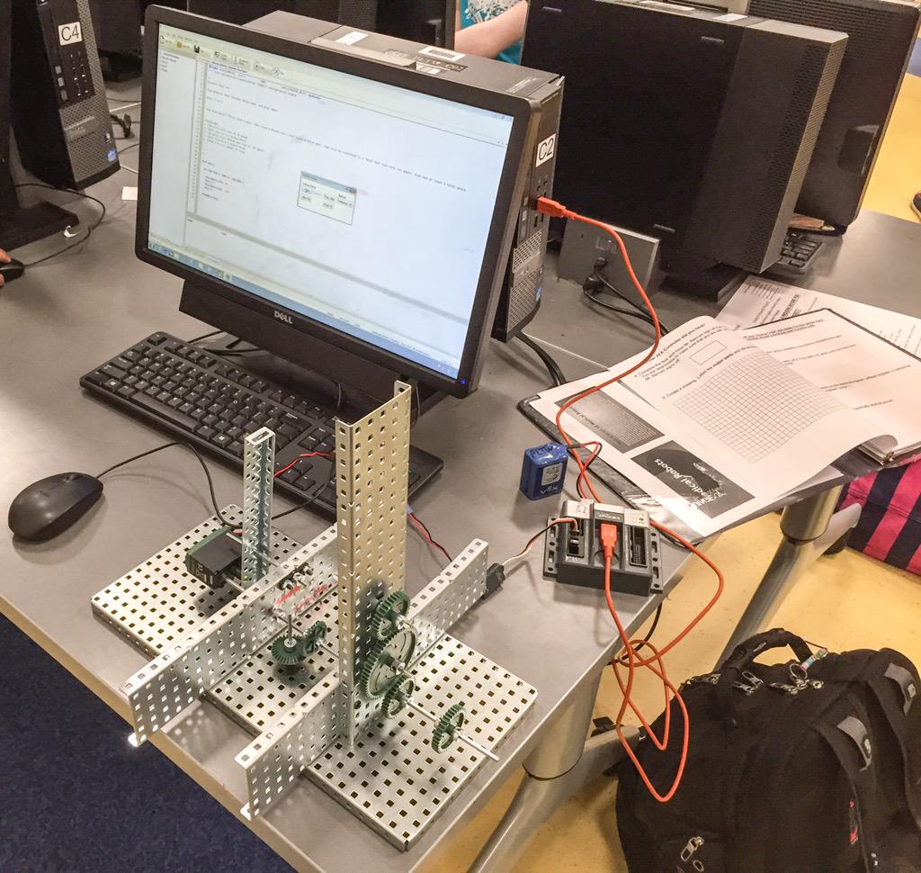 Bill_Barnum's tweet image. Buzz Saw project built with #VEXRobotics parts and programed using #ROBOTC.

#JJH68Learns #STEM #engineering #coding