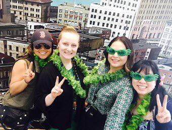 Helen_Yee22's tweet photo. #branchie #FunFridays @CoalHarbour #tackytouristslookingforTDAeroplanvisa @CSirovyak_TD @MauroManzi_TD @TD Canada http://t.co/v0sSZKNnP3