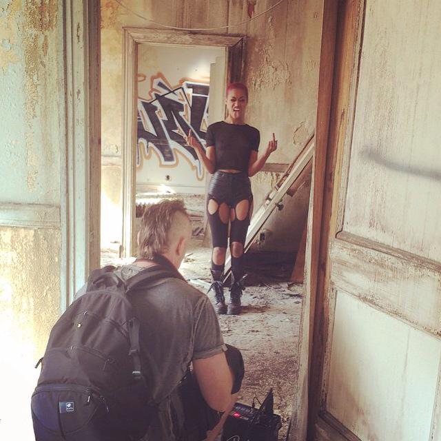 Yesterday shooting for @ZEF_2_DEATH with @allanamato &amp; @angelazodiak #abandonedbuildings #DTLA #Fashion<a class="tags" target="_blank" title="On Twitter" href="/?out=eyJ0eXAiOiJKV1QiLCJhbGciOiJIUzUxMiJ9.eyJpYXQiOjE3MjExNTIzMDEsImlzcyI6InR3cG9ybnN0YXJzLmNvbSIsIm5iZiI6MTcyMTE1MjMwMSwiZXhwIjoxNzUyNjg4MzAxLCJyZWRpcmVjdF91cmwiOiJodHRwczovL3R3aXR0ZXIuY29tL1pFRl8yX0RFQVRIIn0.jgD-RJcPk1q-8HHJc5OJYZqrRGbnOIDkTnm83__UeYzc5rjAynlig64SMLpTVVNJBsgvV-Iy8EWJP2ll7FmEoA">@ZEF_2_DEATH</a><a class="tags" href="/tag/allanamato">@allanamato</a><a href="/tag/fashion"class="tags"><span>#fashion</span></a><a href="/tag/dtla"class="tags"><span>#dtla</span></a><a href="/tag/punk"class="tags"><span>#punk</span></a><a href="/tag/abandonedbuildings"class="tags"><span>#abandonedbuildings</span></a>