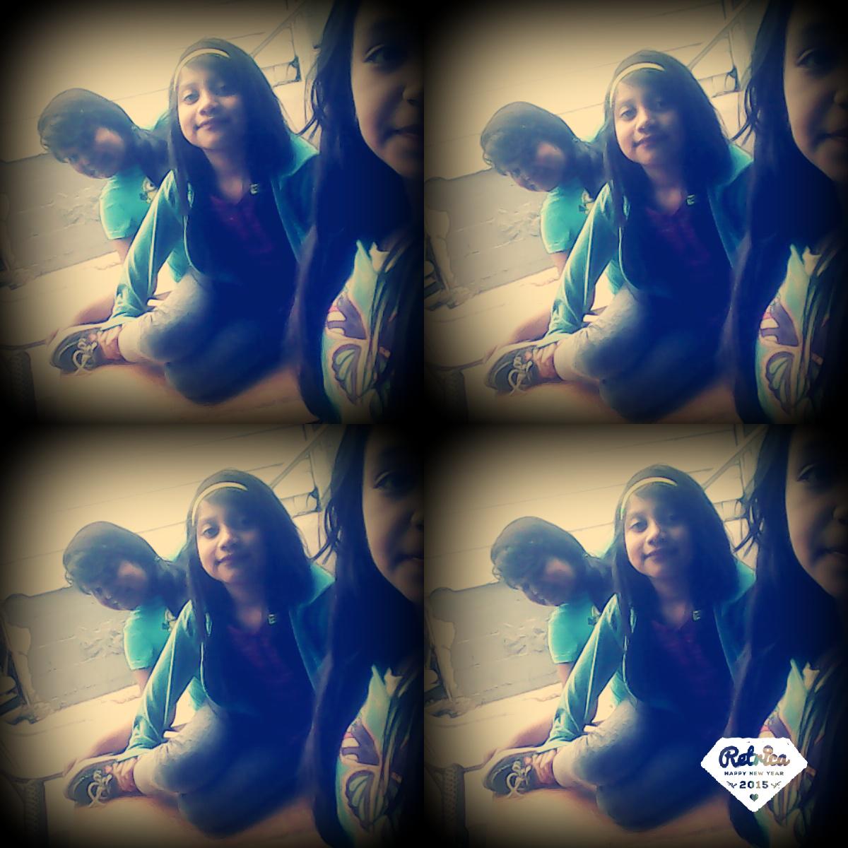 sofia6_vasquez's tweet photo. Hagging out with muy besties http://t.co/e7a4itoWMa