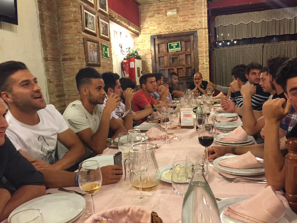 Cena de despedida de la primera plantilla, una familia hasta el último momento,gracias x darlo todo por nuestro club