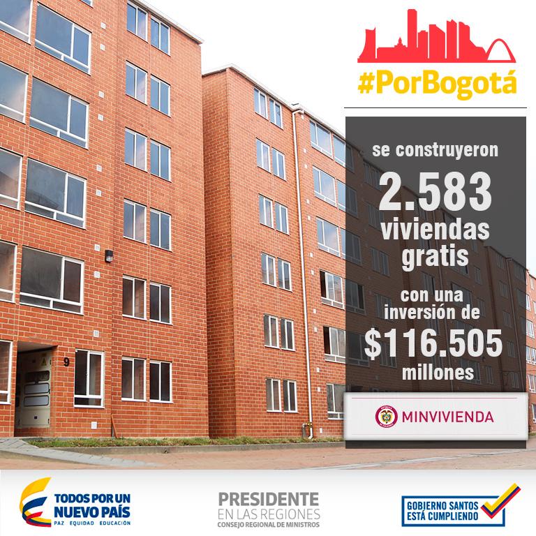 SENAComunica's tweet photo. #PorBogotá se construyeron 2.583 viviendas gratis con una inversión de $116.505 millones http://t.co/1Py9M79Bsg