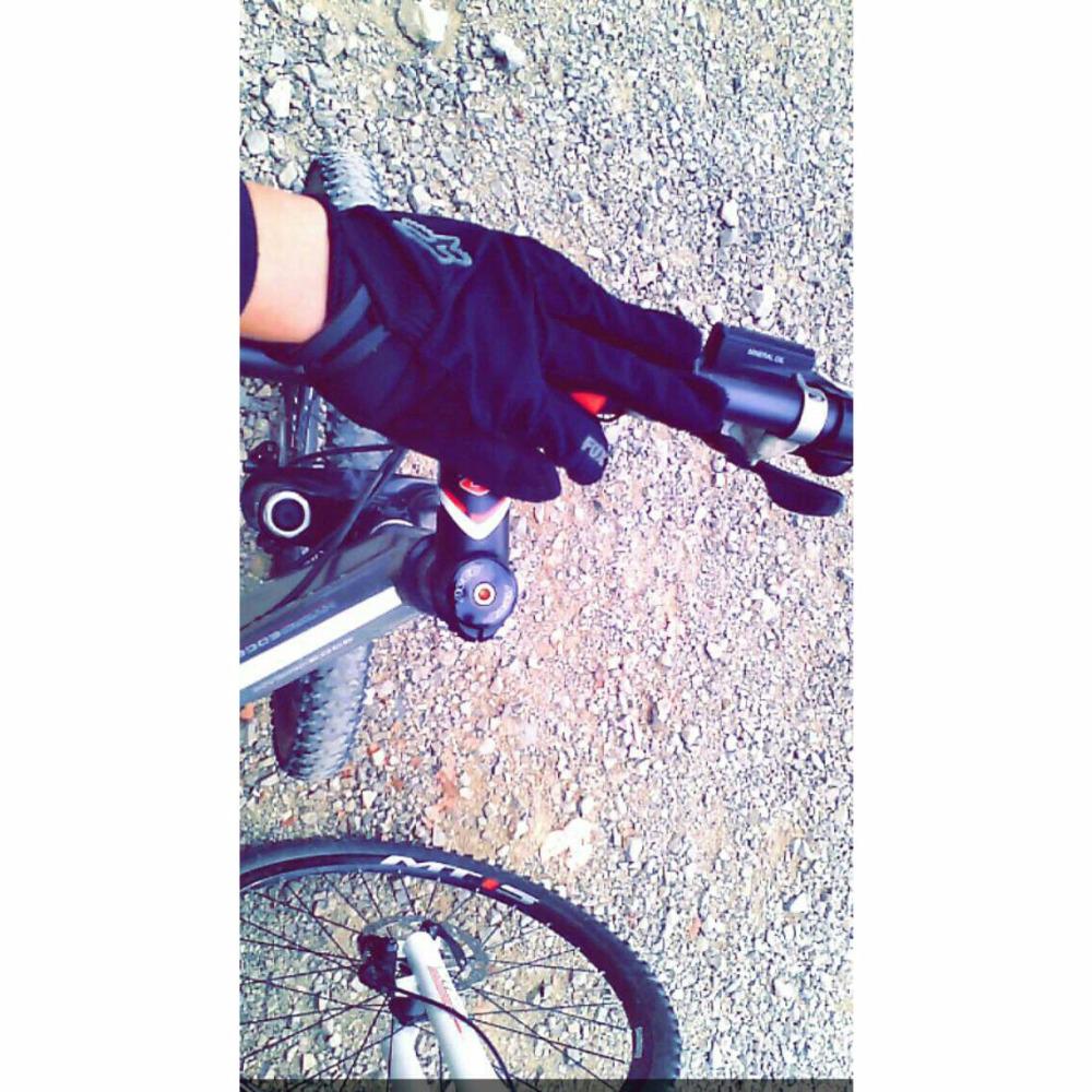 valench26's tweet photo. 😀😊🚲🚲 http://t.co/ZRb0X1g7by