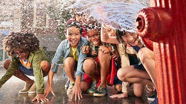 GapKids's tweet photo. #summerisyours to round up the neighborhood for a day in the sun!

shop #GapKids: http://t.co/gKNuDLHkjH http://t.co/L41PNfYzfB