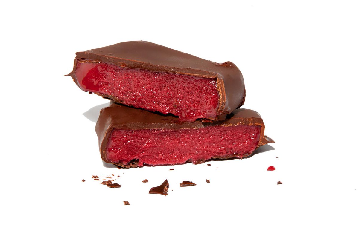 CHOW's tweet photo. Round out that Memorial Day BBQ with a sweet, cool treat: homemade ice cream bars! http://t.co/GYs7pS9oeE http://t.co/1CICOt9ckE