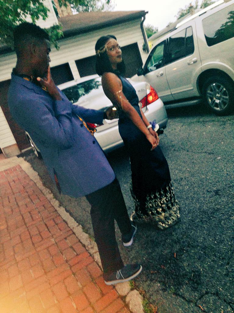 _shelovesaann's tweet photo. #FriendlyProm2k15
#NightToRemember πͺπΎ http://t.co/4XvI6aLSbd