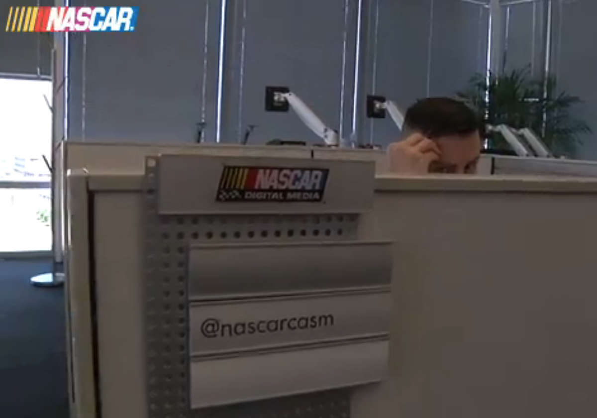 nascarcasm's tweet photo. ON #NASCAR.COM: 7 minutes of your life you'll never get back - #43Questions with yours truly. http://t.co/wtNT1YLmYI http://t.co/1onWBCfQxV