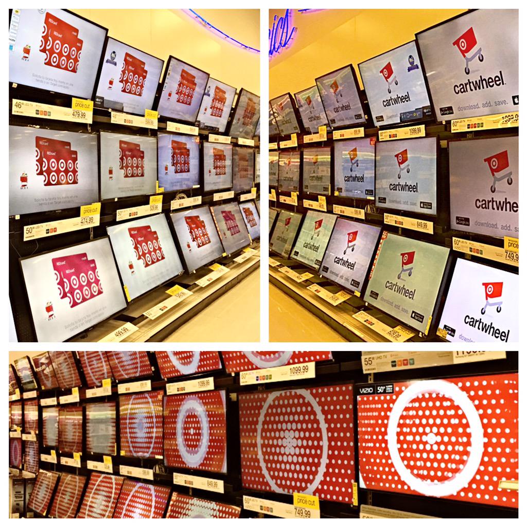 DaleyTarget's tweet photo. Boom!  Loving this TV wall, coming at you in crisp HD. #IWantThisWallInMyHouse #T1395 http://t.co/jybdEdscs0