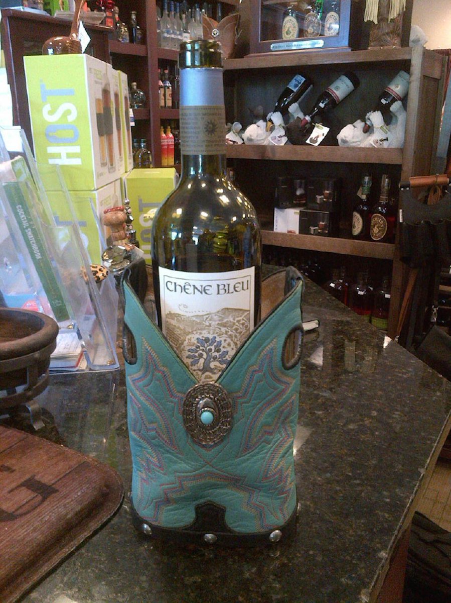 Yeehaw! <a href="/chenebleuwine/">Chêne Bleu</a> going native #cowboystyle #wine #western #USA