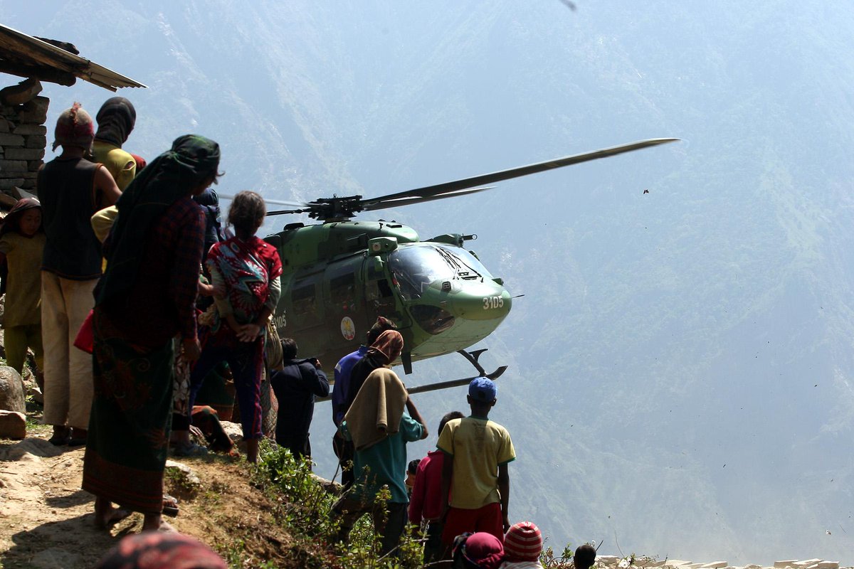 SpokespersonMoD's tweet photo. #ALH #Dhruv landed for the last time at village #Uiya, #Gorkha district of #Nepal to deliver relief material. http://t.co/7OK6KFTXNo