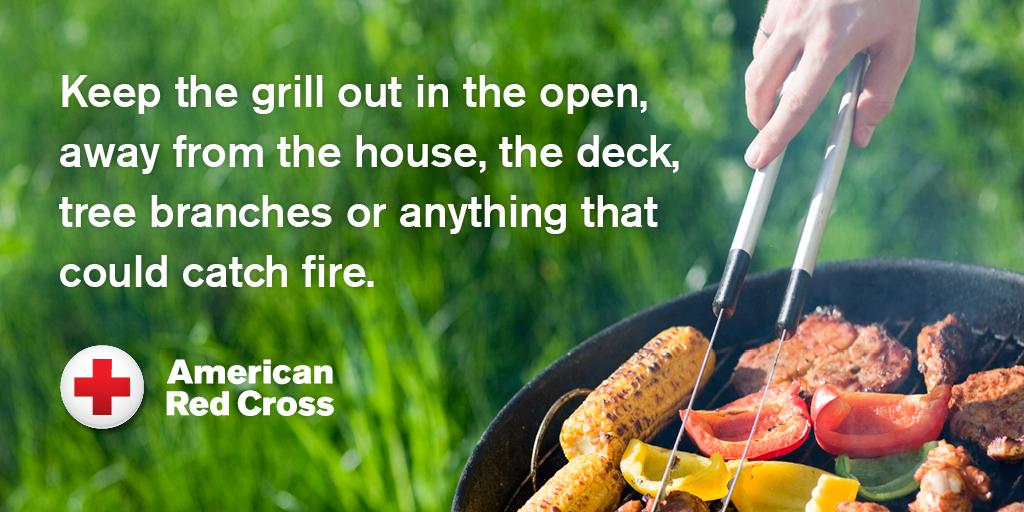 Stay safe, grill masters! We have 5 safety tips for #MemorialDayWeekend: rdcrss.org/bbq-tips #FireSafetyFriday