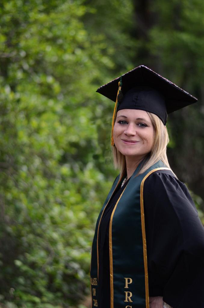 K_risty_6235's tweet image. Getting excited!! #1DayTilGraduation #HornetProud #SacSTATEMENT #SacState