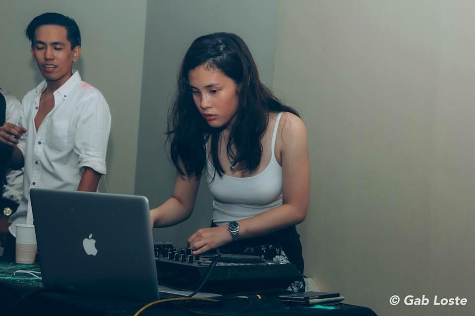 Imperium2015's tweet photo. THE YOUNG SIBLINGS @paolo_young @Blanca_Young ๐๐ป #IMPERIUM2015 http://t.co/0Ph6g3L77U