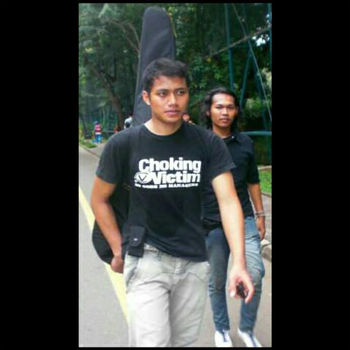 AlfarisiArdiyan's tweet photo. berandal malam @nugiefabiyon @AlfarisiArdiyan telusuri siangnya hari, Teriknya broh 😁 http://t.co/oCSTS3CtIN