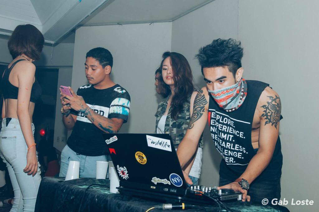 Imperium2015's tweet photo. BANDIT @BANDIT_mnl ๐๐ป #IMPERIUM2015 http://t.co/tIGUeiukNU