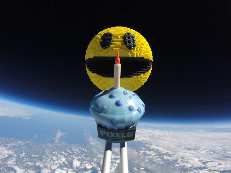 3Dpowder's tweet photo. RT @3DPrint_com: #PacMan Celebrates 35th Birthday — is Launched into Space as 3D Printed Model #pacmanday http://t.co/Vmatq6eljq