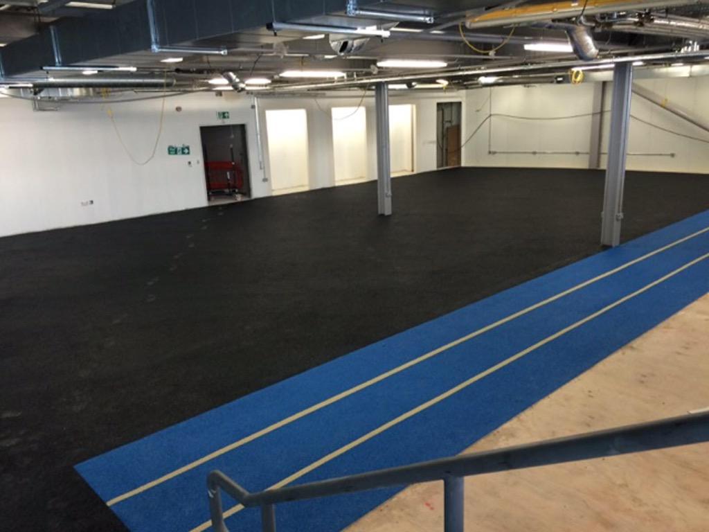 BGW82's tweet photo. Floor of our new @BenAinslieRacin gym is down. Can't wait for next weeks fit out by @BulldogGear #CoachCandy http://t.co/CZbz9EIcQY