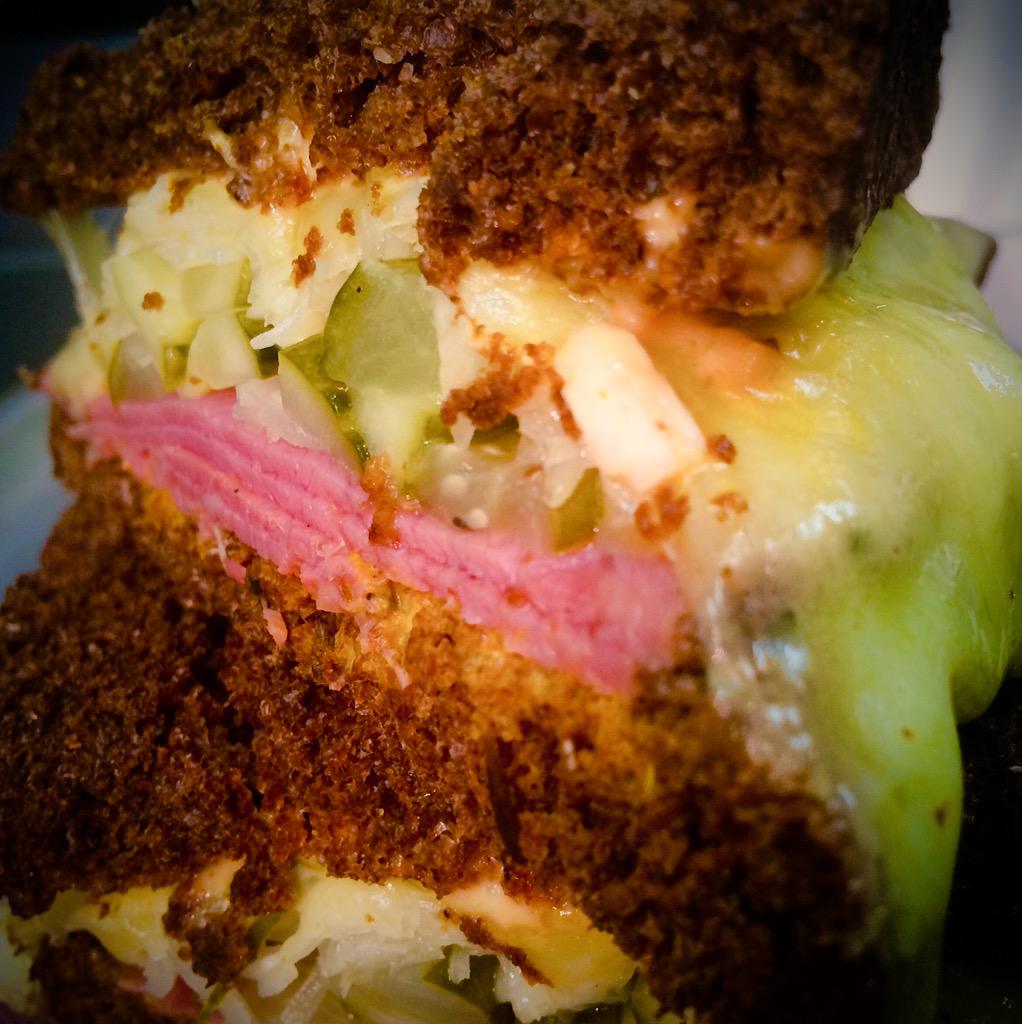 Hey Good Lookin'...!!
This is the stuff OUR dreams are made of...!! Our delectable Reuben sandwich #meltygoodness