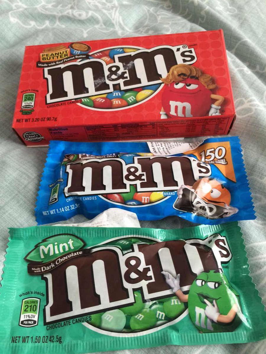 joelnoizes's tweet photo. @HarryPotterFilm and @mmschocolate http://t.co/AZmjiHvzVf