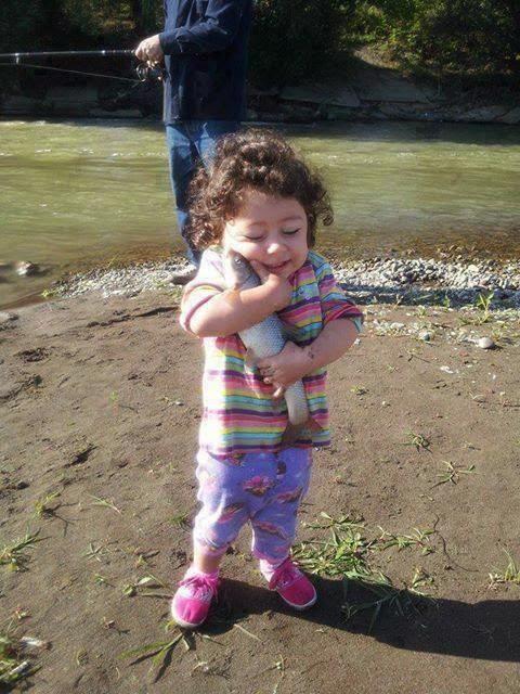 rybotics's tweet photo. Here's to hoping you're this happy at some point today! http://t.co/Mn0N1KFHN2