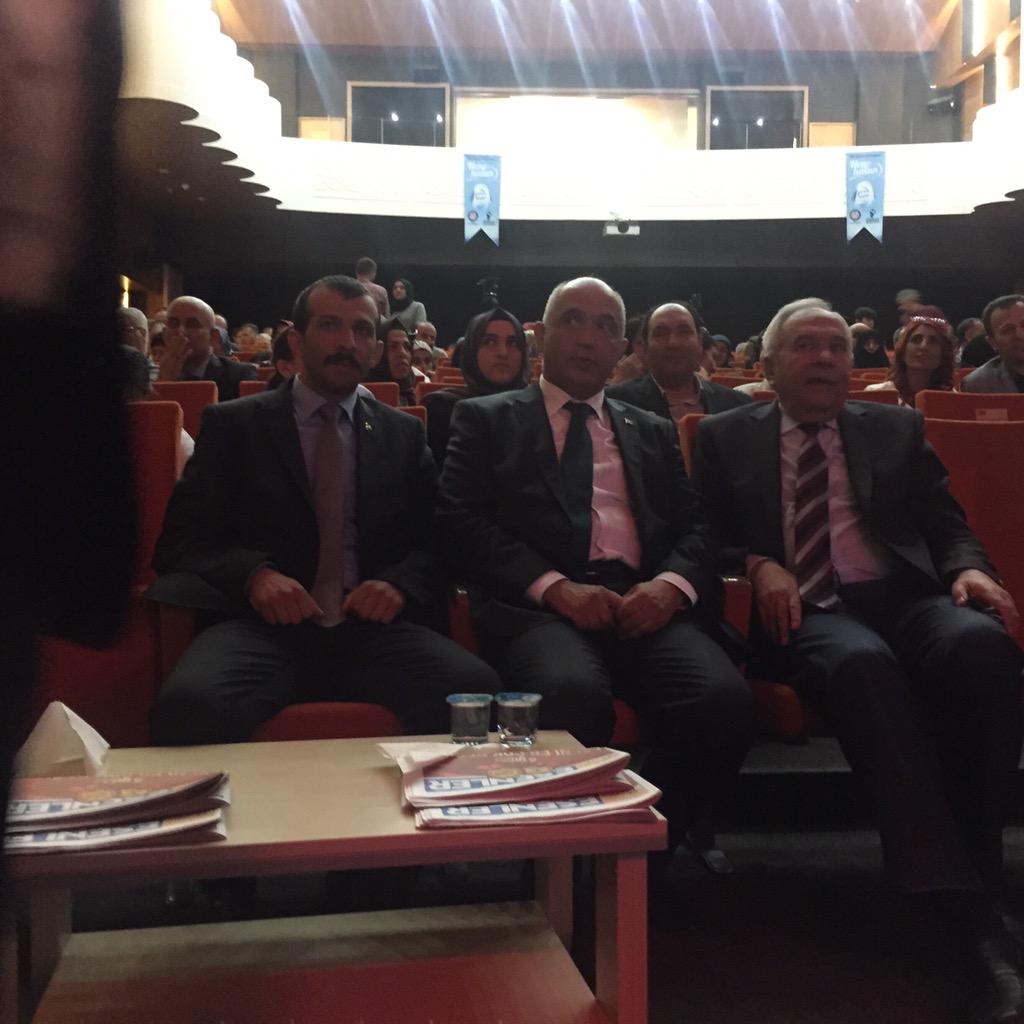 suatyilmazmhp's tweet photo. MHP Esenler İlçe Başkanlığı seçim çalışmalarımız devam ediyor..! http://t.co/481kjGeAuD