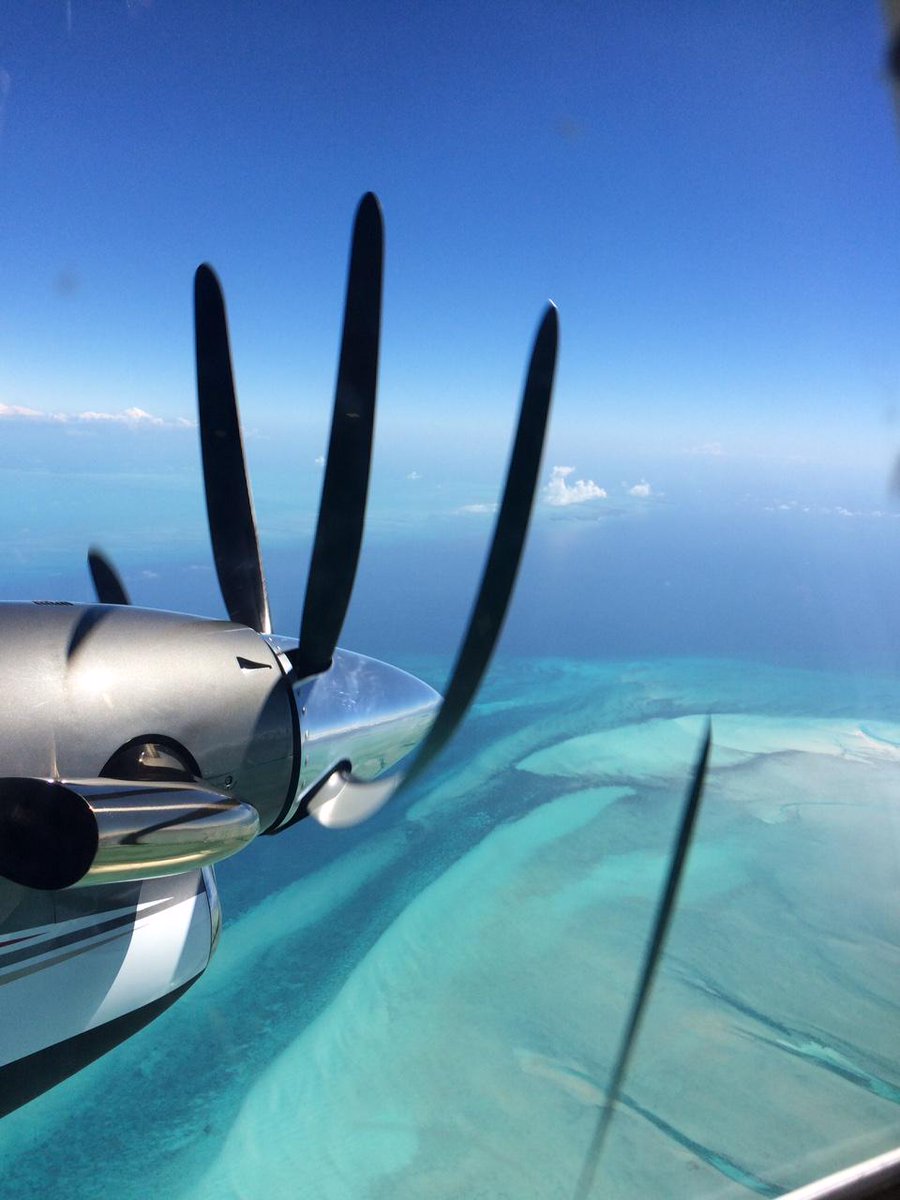 ExecuJetDisptch's tweet photo. Beautiful day to go to the Bahamas http://t.co/UVBLEbh4MT