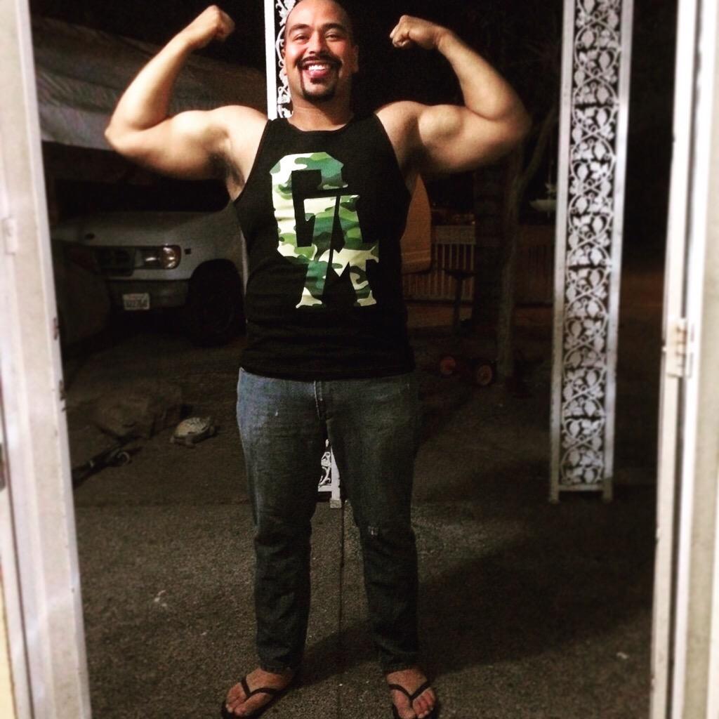 Rob_essj's tweet photo. @PHILHEATH like my shirt? #GiftedAthleticsPatna! http://t.co/N3T5MjXOCL