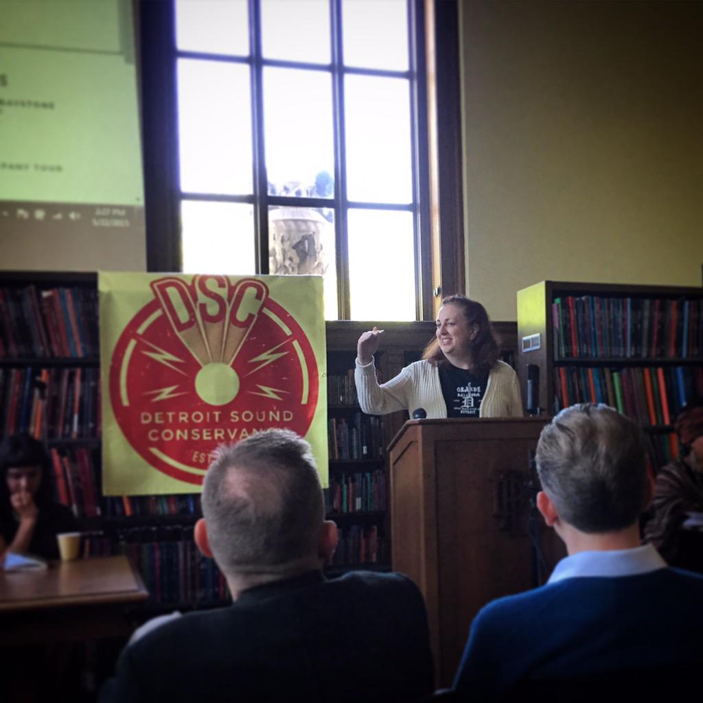 DetroitArtDeco's tweet photo. DAADS board member @rebeccabinno tells the @detroitsound's #michigansound conf about our city's architecture. http://t.co/UUHtKly1FC