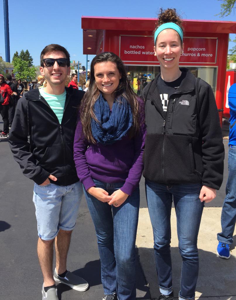 kehvvin's tweet photo. Had an awesome time yesterday on our #physicsfieldtrip @SixFlags! @vernrizz @SCHphysics http://t.co/dCY24UhiVi
