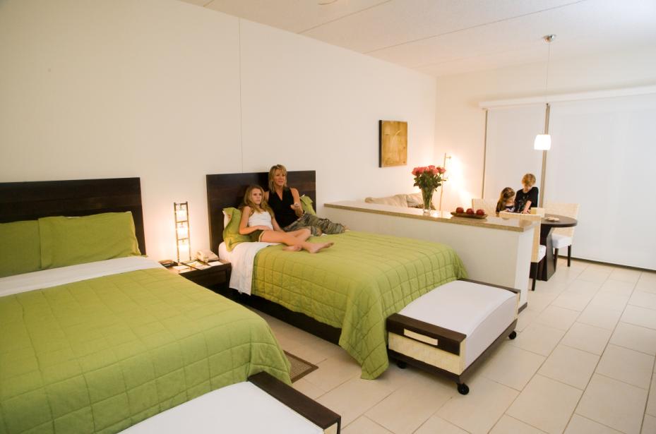 PeninsulaIsland's tweet photo. We wish you all a wonderful weekend! #spa #privatebeach #beach #pool #vacation #relax #enjoylife #southpadreisland http://t.co/mC4SYbEpmT