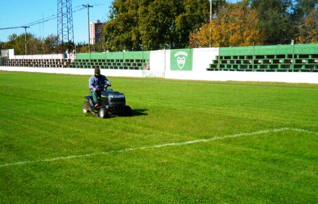 AlToqueDeportes's tweet photo. #LRFRC | Primera A: Esta noche una alfombra verde recibe a @AABandaNorte y @CSyBDLRoncedo http://t.co/fV8fHQvedl http://t.co/s3mk0Ir47p