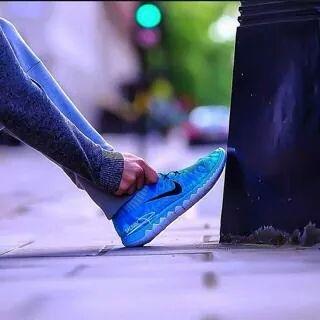 a66_32's tweet photo. Look my new shoes!!!!!!!! http://t.co/9tUH2xHfMI