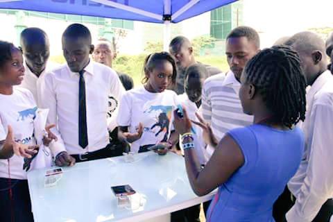 TECNOMobile254's tweet photo. Feeling the BOOM power.  #BoomJ7 #BoomClubChallenge http://t.co/EYtV32nXQH