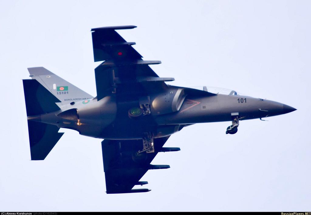 بنغلاديش ستتسلم طائرات Yak-130 من روسيا في شهر مايو/ايار القادم  CFobxg6XIAEOAkT