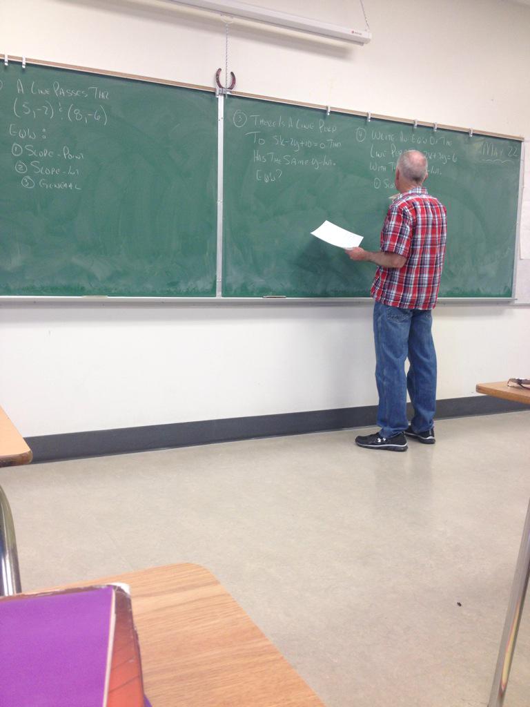 linz19991's tweet photo. The rare sight of Killick in his natural habitat wearing pants🏃👍 http://t.co/9ldJpzq3sv