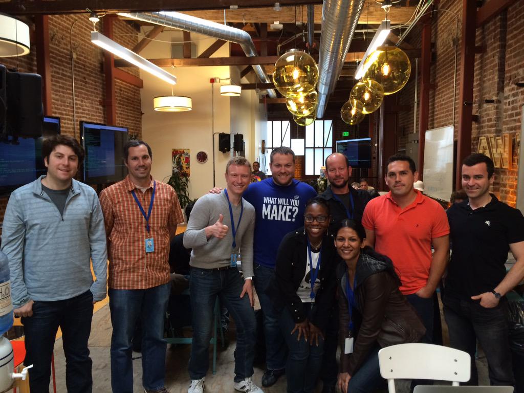 .<a href="/awscloud/">Amazon Web Services</a> solutions architects <a href="/AWSloft/">AWS Pop-up Loft</a> #iothackday #intelmaker